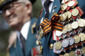Брянские ветераны начали получать выплату к Дню Победы